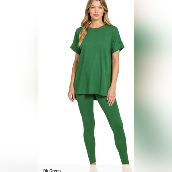 Zenana Outfitters Other - Zenana Outfitters Dark Green Women's Legging Set